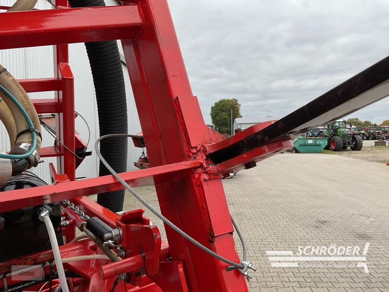 Gülleselbstfahrer of the type Evers STRIP TILL | GARANNO BI-GPS 8 R62, Gebrauchtmaschine in Wildeshausen (Picture 7)